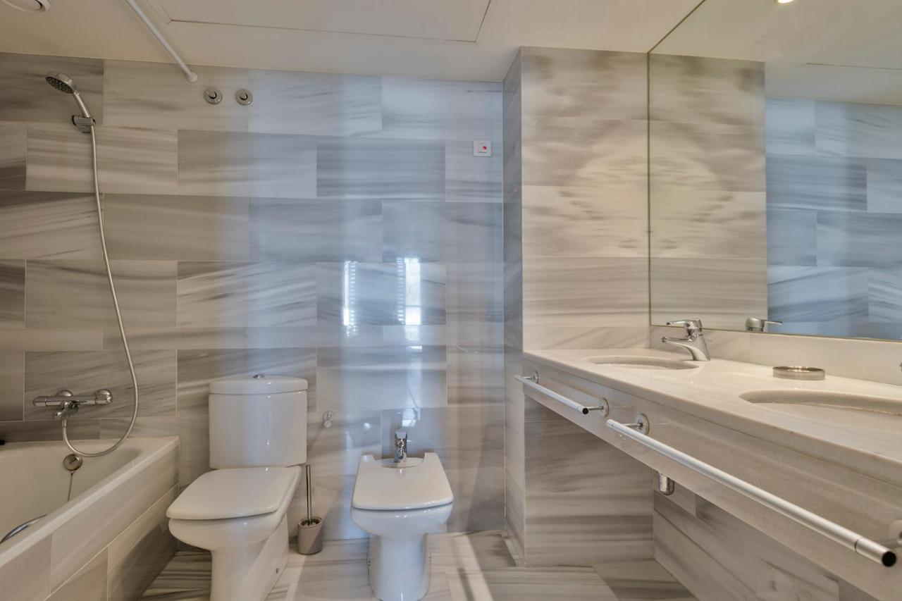 Apartament Alcam Llum Deluxe Barcelona Zewnętrze zdjęcie